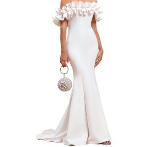 SHOWSTOPPING BLACK OFF-THE-SHOULDER GOWN - SIZE L/US 8